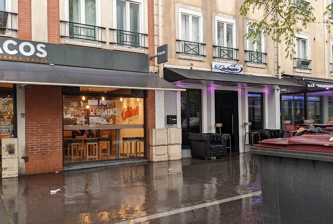 Restaurant O’Tacos à Villejuif, France