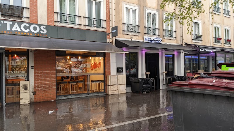 Restaurant O’Tacos à Villejuif, France