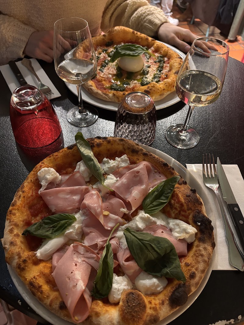 Restaurant Papaveri – Pizza e vita à Lyon, France