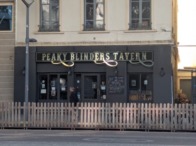 Restaurant Peaky Blinders Tavern à Lyon, France