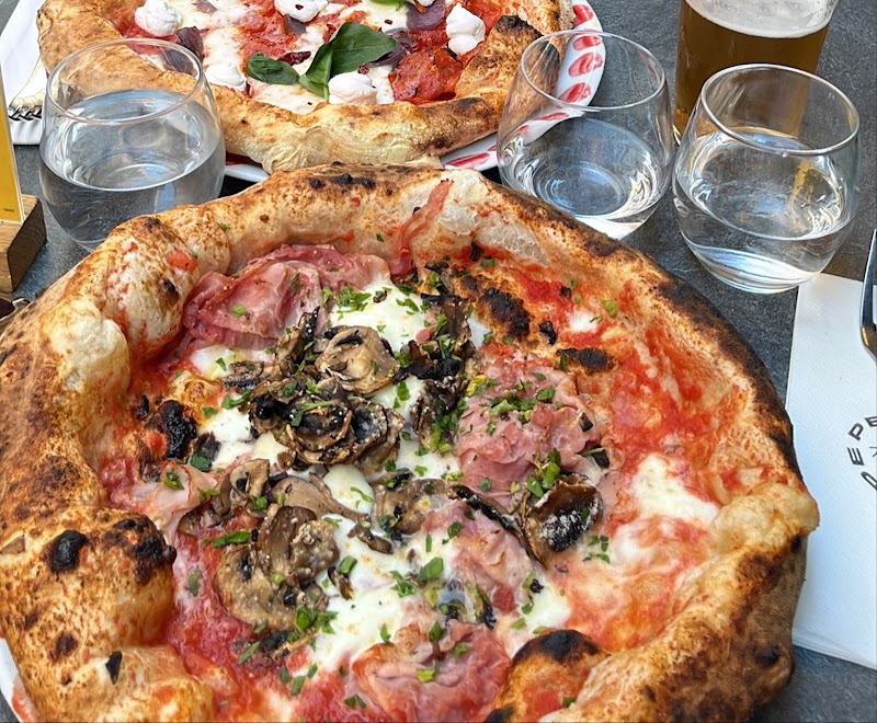 Restaurant Pepelino pizza à Lyon, France