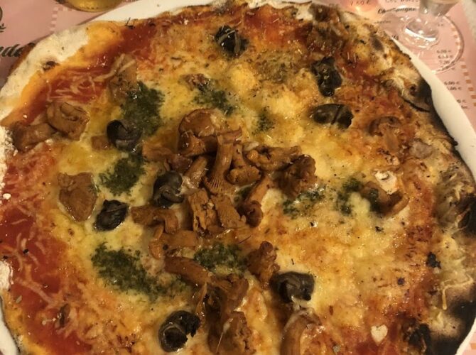 Restaurant Pizza Sarda à Reims, France