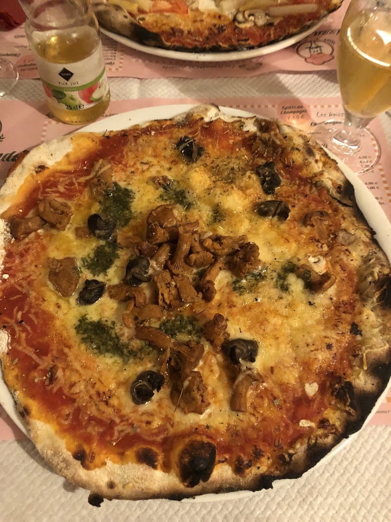 Restaurant Pizza Sarda à Reims, France