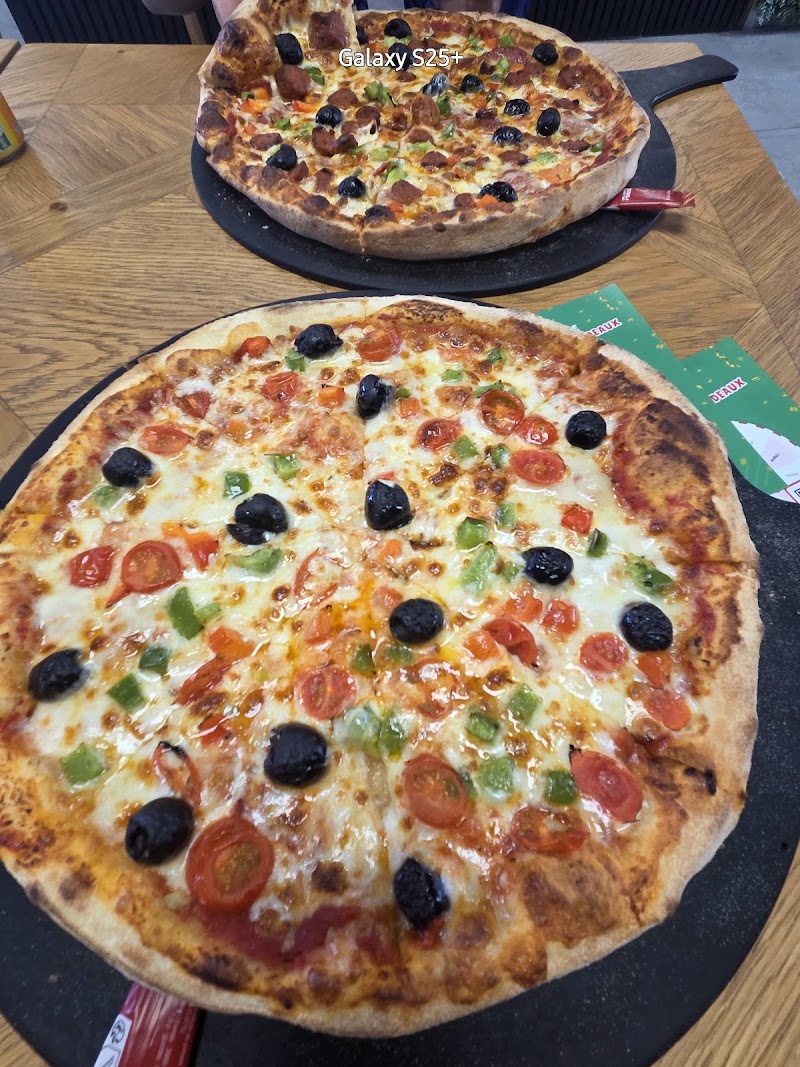Restaurant Pizza Time à Champs-sur-Marne, France