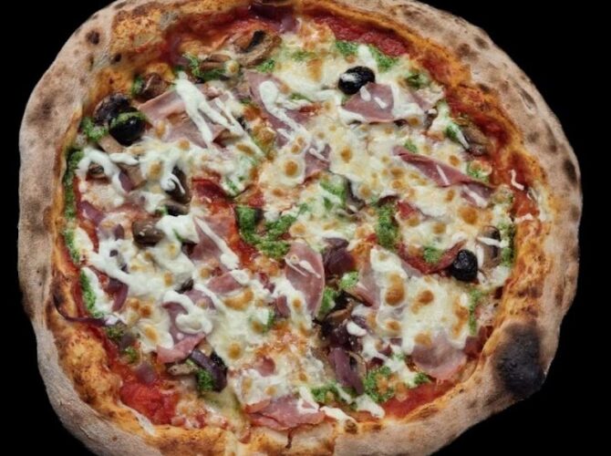 Restaurant pizzenseyne à La Seyne-sur-Mer, France