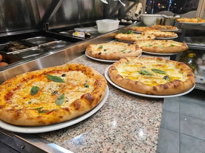 Restaurant Pizzeria La Mama à Lyon, France