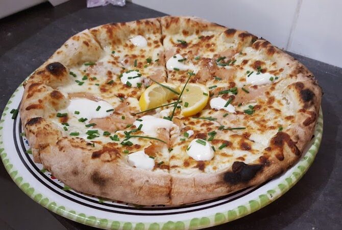 Restaurant Pizzeria Le Pingouin à Pontault-Combault, France