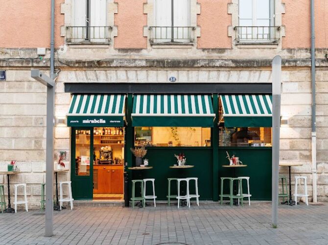 Restaurant Pizzeria Mirabella à Bordeaux, France