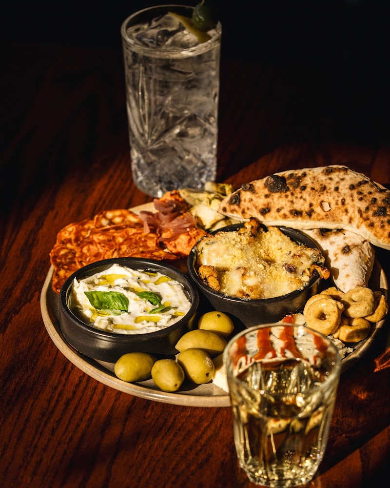 Restaurant Pizzeria No.900 Lyon 2 Ainay à Lyon, France