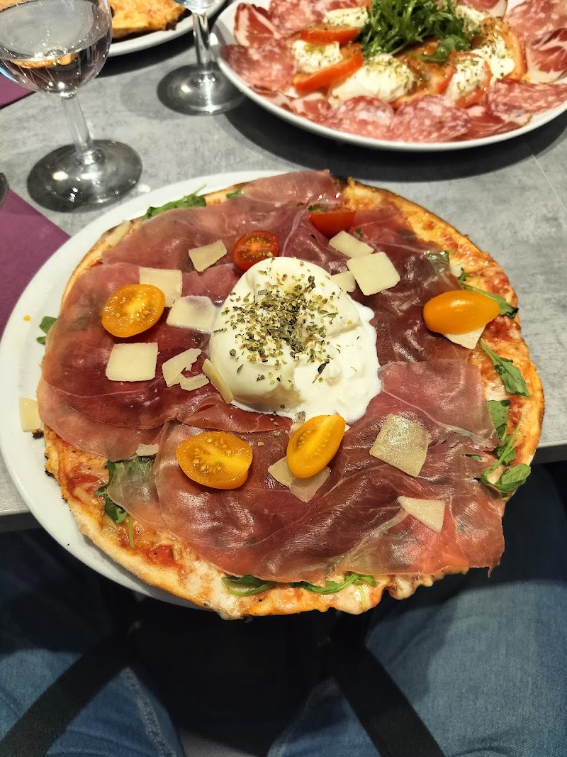 Restaurant Pizzéria Sarda à Strasbourg, France — photo 3