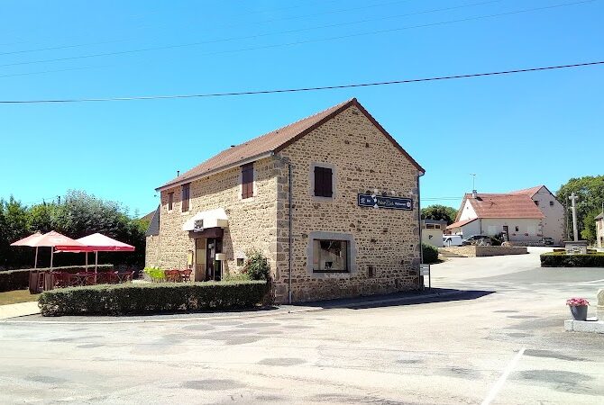 Restaurant Poivr’ et sel à Saint-Chabrais, France