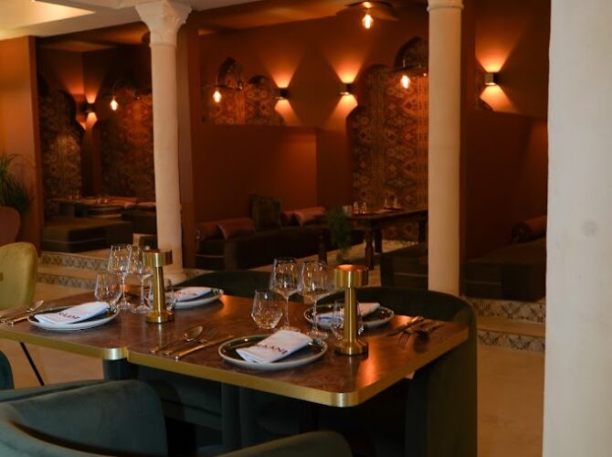 Restaurant RAANI à Villeneuve-Loubet, France