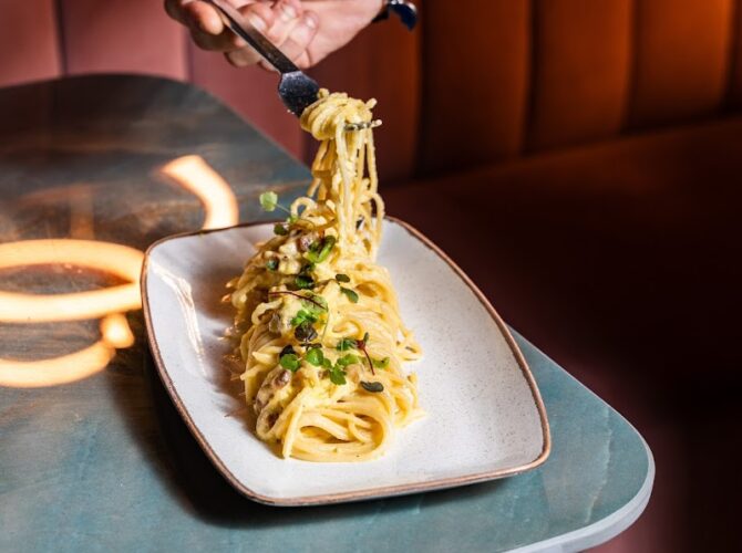 Restaurant RAGAZZI CANNES à Cannes, France