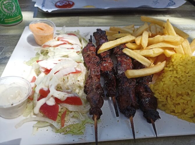 Restaurant RAHOUYI FOOD à Agen, France