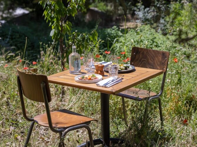 Restaurant bistronomique – Les Jardins du Cloître de Marseille à Marseille, France