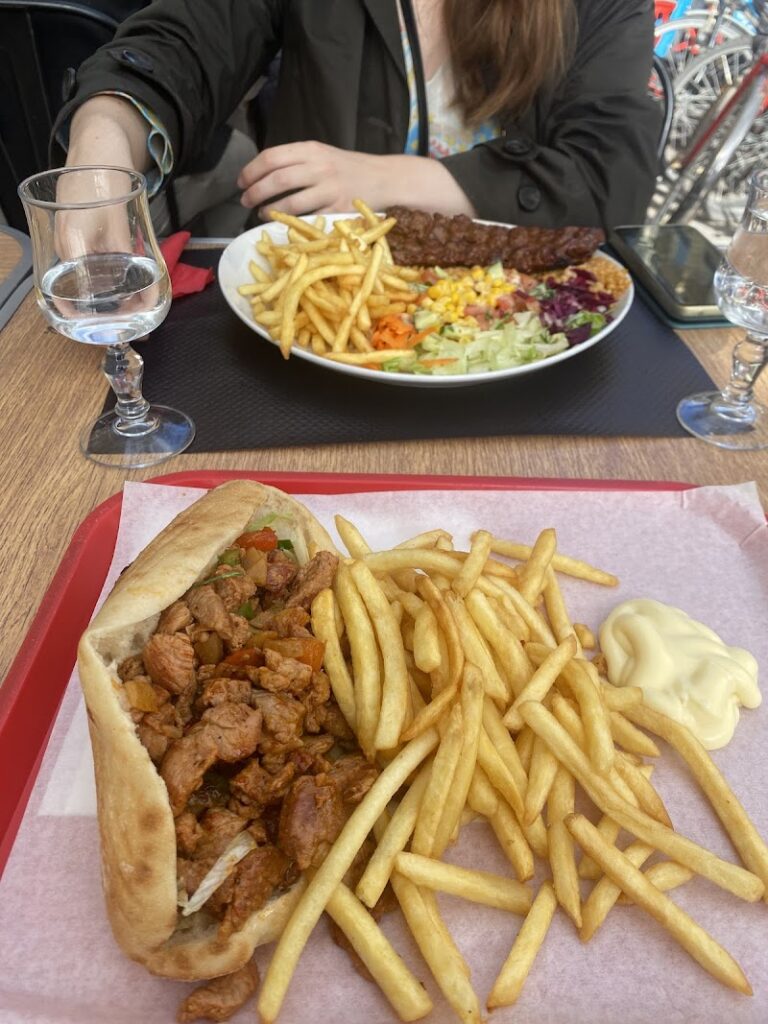 Restaurant Bodrum Gare de Lyon à Paris, France