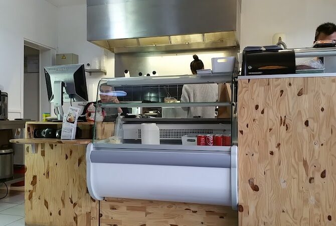 Restaurant Chrono Sushi à Pontault-Combault, France