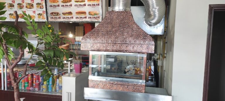 Restaurant La Petite Istanbul à Dijon, France — photo 1