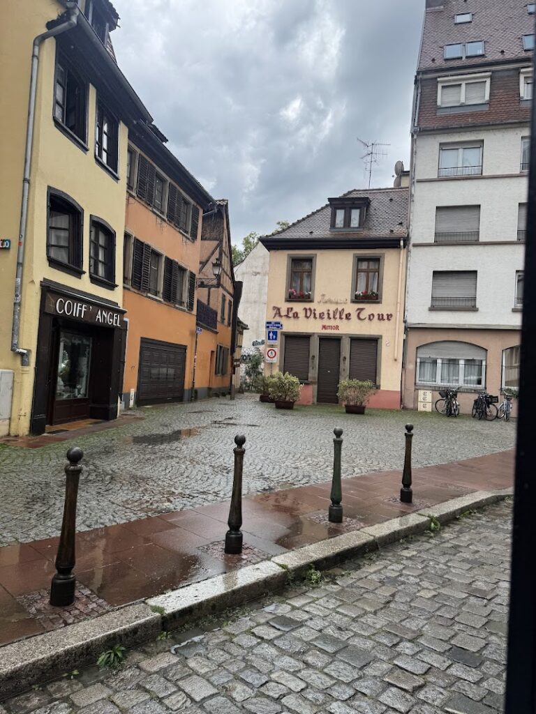 Restaurant La Vieille Tour à Strasbourg, France — photo 1
