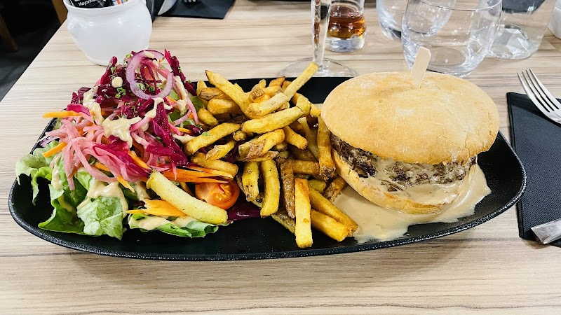 Restaurant Le Baille à Berre à Les Déserts, France