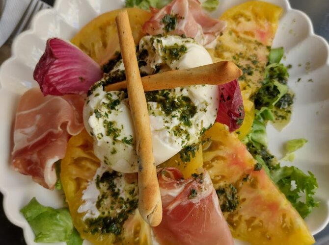 Restaurant le Café Des Arts à La Seyne-sur-Mer, France