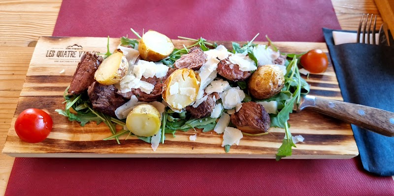 Restaurant les Quatre Vallées à Mouxy, France