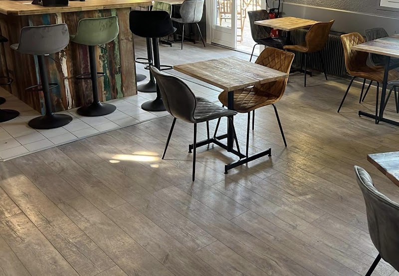 Restaurant O’Baribal à Viviers-du-Lac, France