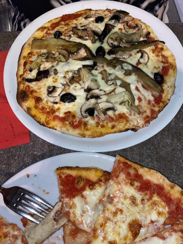 Restaurant-pizzeria Notte E Di à Grenoble, France — photo 1