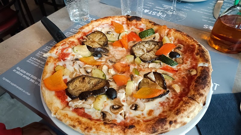 Restaurant pizzeria Siamo Noi à Grenoble, France — photo 2
