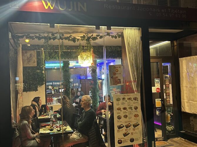 Restaurant Wujin Sushi à Paris, France
