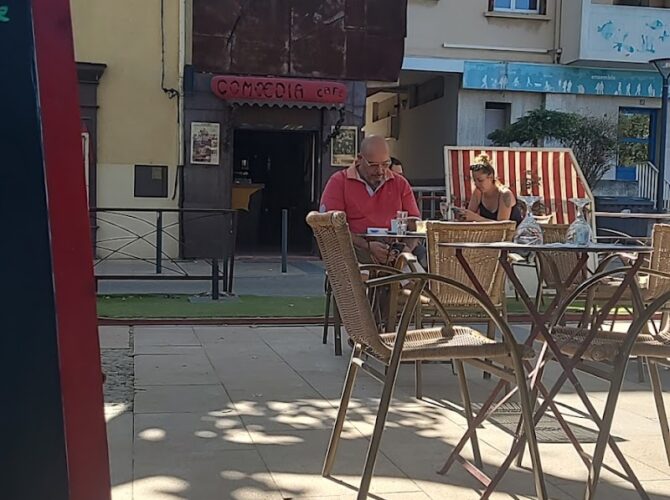 Restaurant Resto à La Seyne-sur-Mer, France