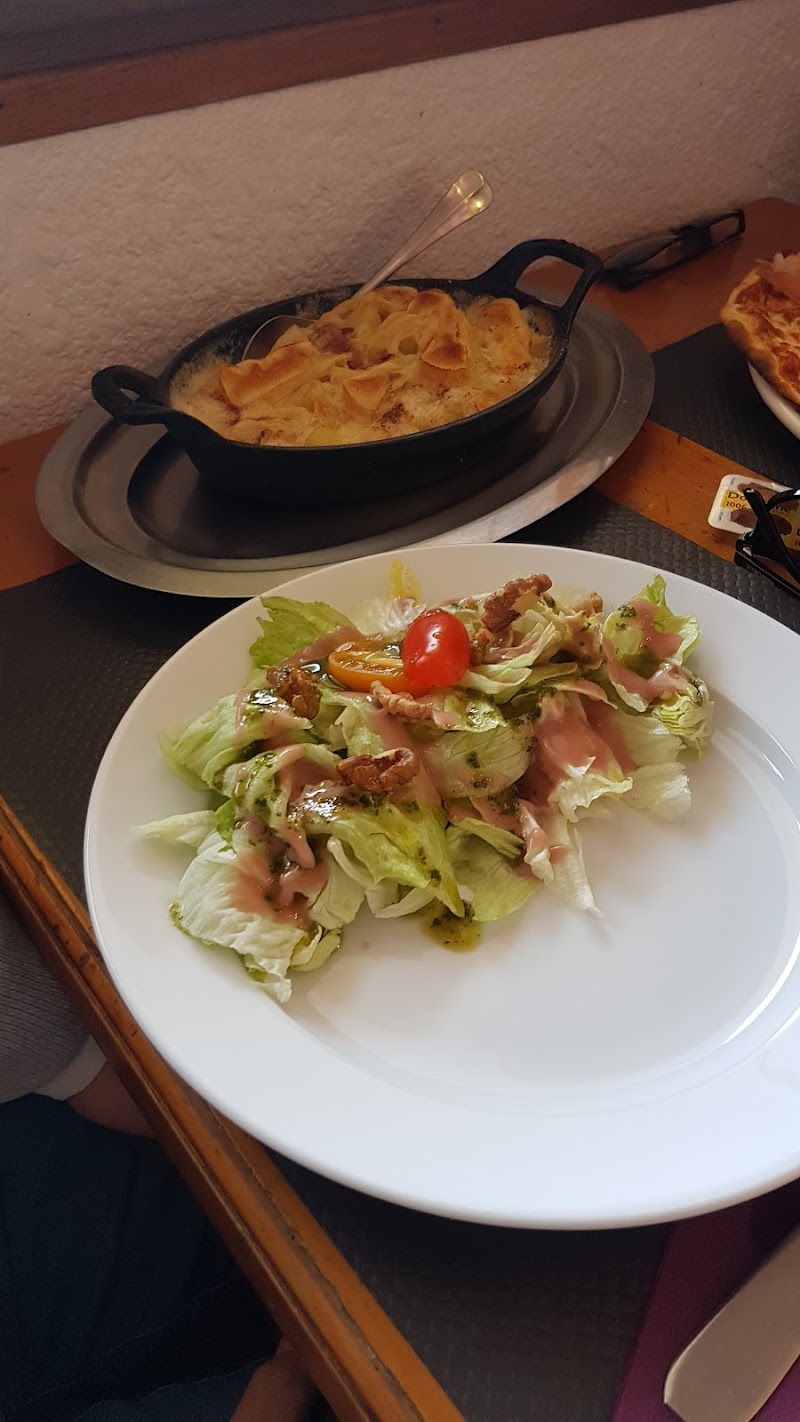 Restaurant RestÔ Revard à Les Déserts, France