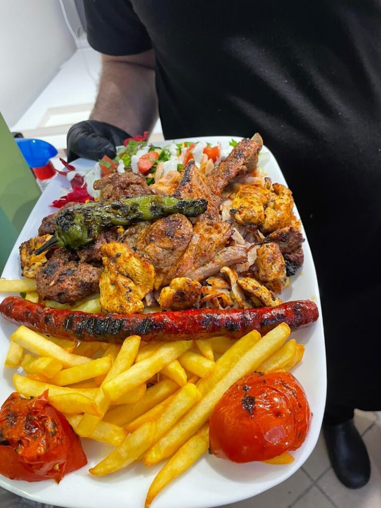 Restaurant Royal kebab à Bordeaux, France — photo 1