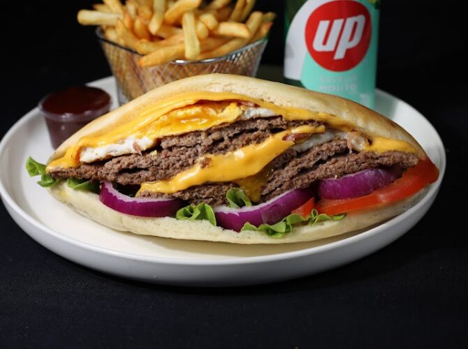 Restaurant Royal Kebab à Tours, France