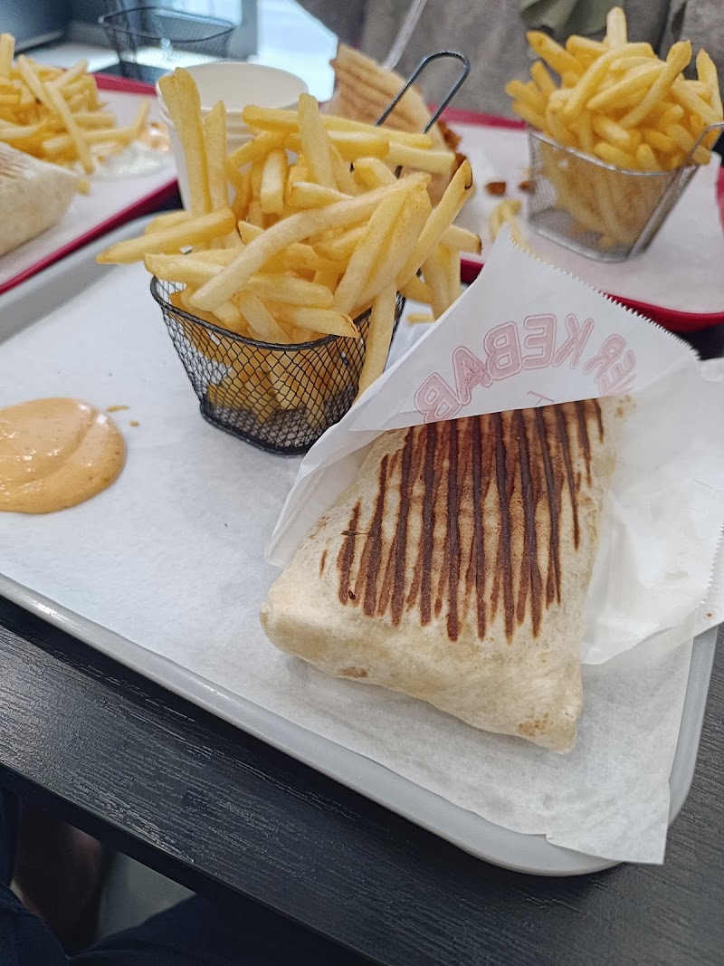 Restaurant Royal Kebab à Tours, France — photo 3