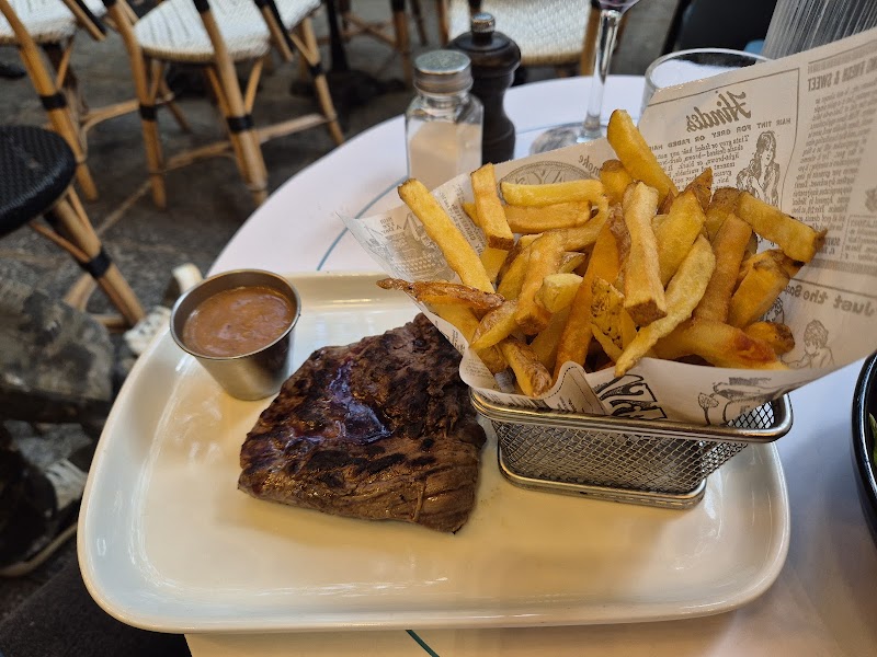 Restaurant Royal Turenne à Paris, France