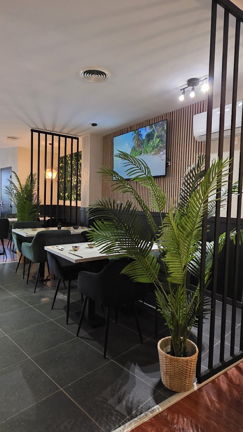 Restaurant SAKURAA SUSHI THAÏ REIMS à Reims, France