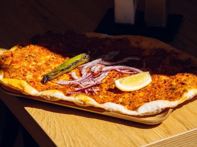 Restaurant SAZ Durum & Lahmacun à Paris, France