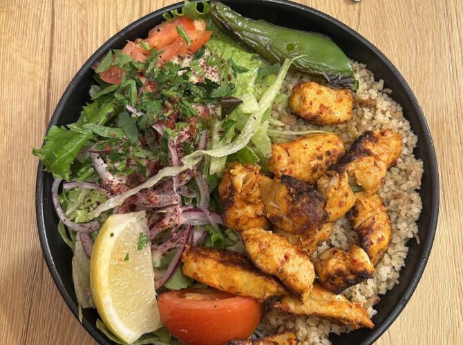 Restaurant SAZ Durum & Lahmacun à Paris, France