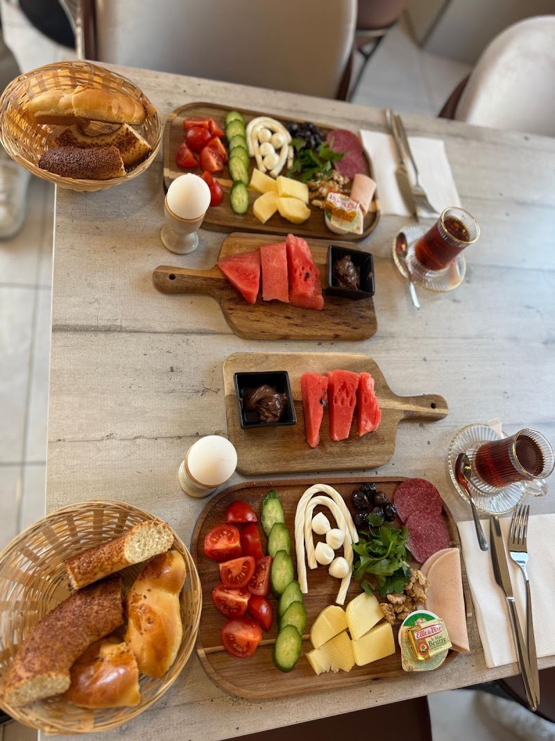 Restaurant SESAME CAFÉ à Sainte-Geneviève-des-Bois, France