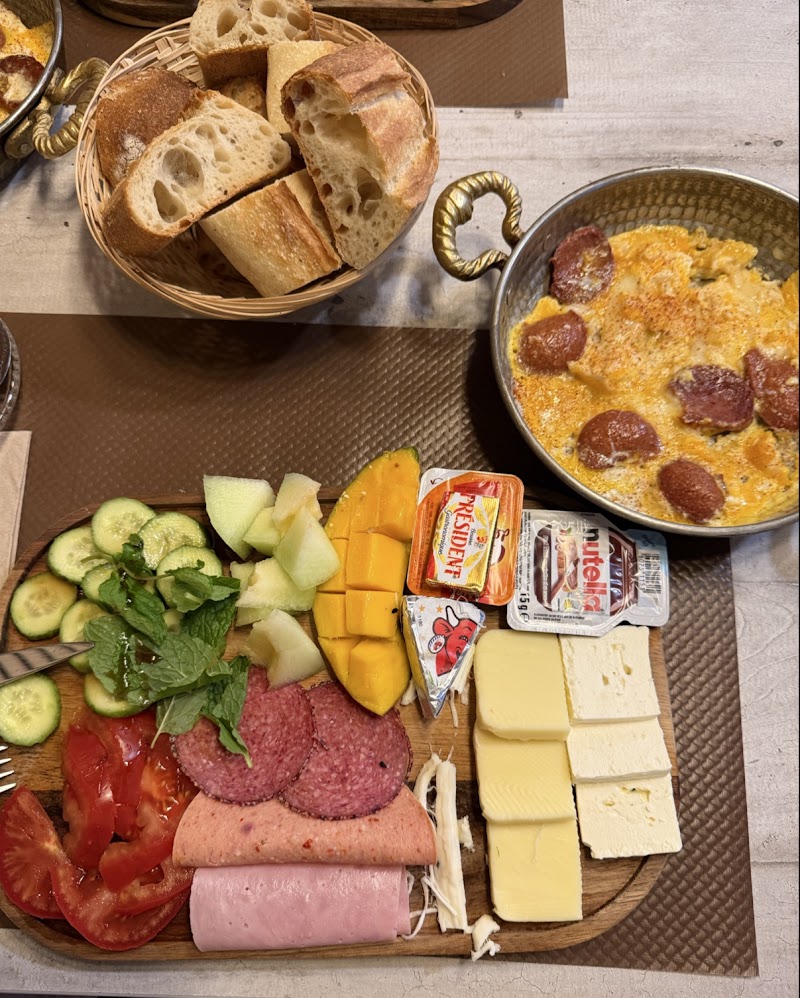 Restaurant SESAME CAFÉ à Sainte-Geneviève-des-Bois, France