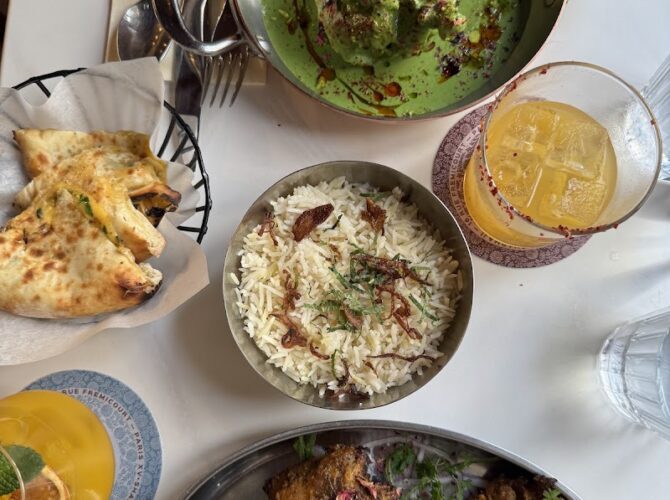 Restaurant Sharma Ji à Paris, France