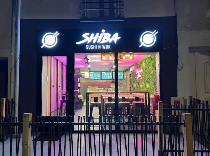 Restaurant Shiba Sushi N Wok à Champs-sur-Marne, France
