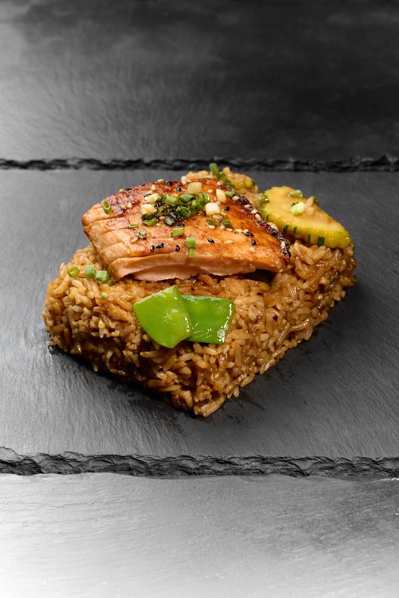 Restaurant Shiba Sushi N Wok à Champs-sur-Marne, France