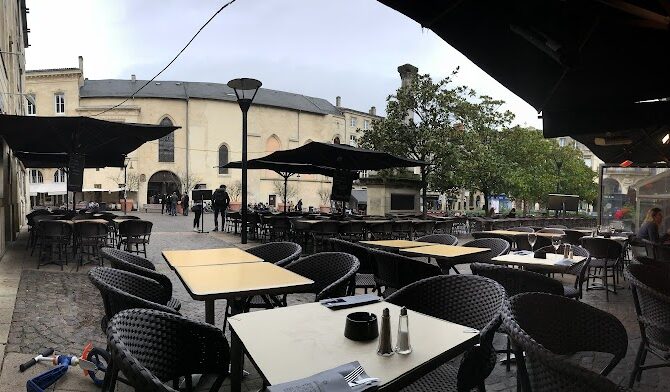Restaurant Simeone Dell’Arte Brasserie Italienne à Bordeaux, France