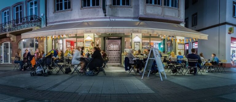 Restaurant Square Delicatessen à Strasbourg, France — photo 1