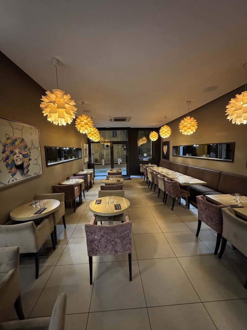 Restaurant SUGU à Marseille, France