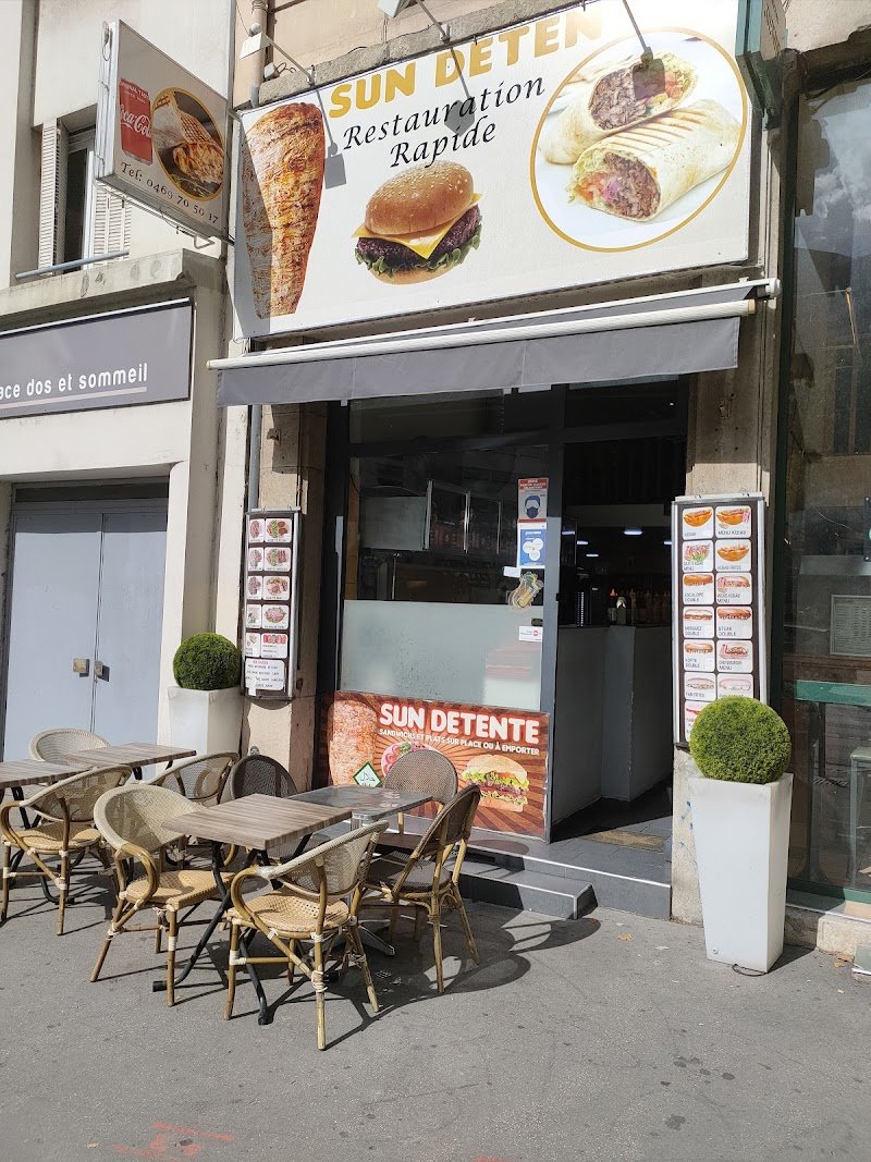Restaurant Sun Detente à Lyon, France