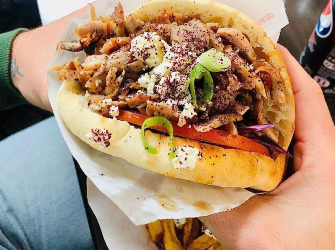 Restaurant SUPER – DÖNER & KEBAB à Paris, France