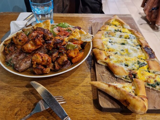 Restaurant Suprême Dürüm à Paris, France